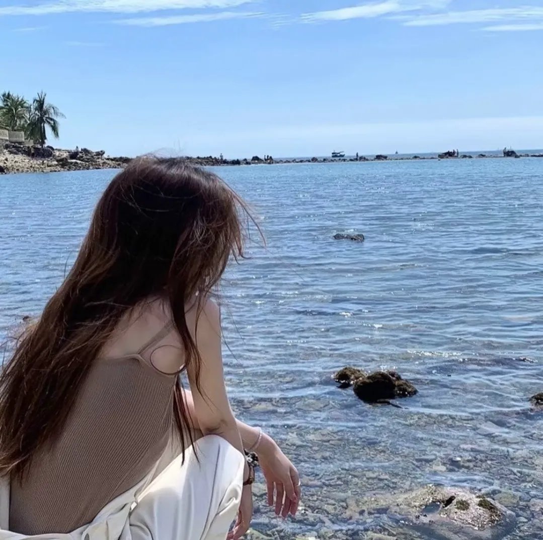 碧水美人鱼